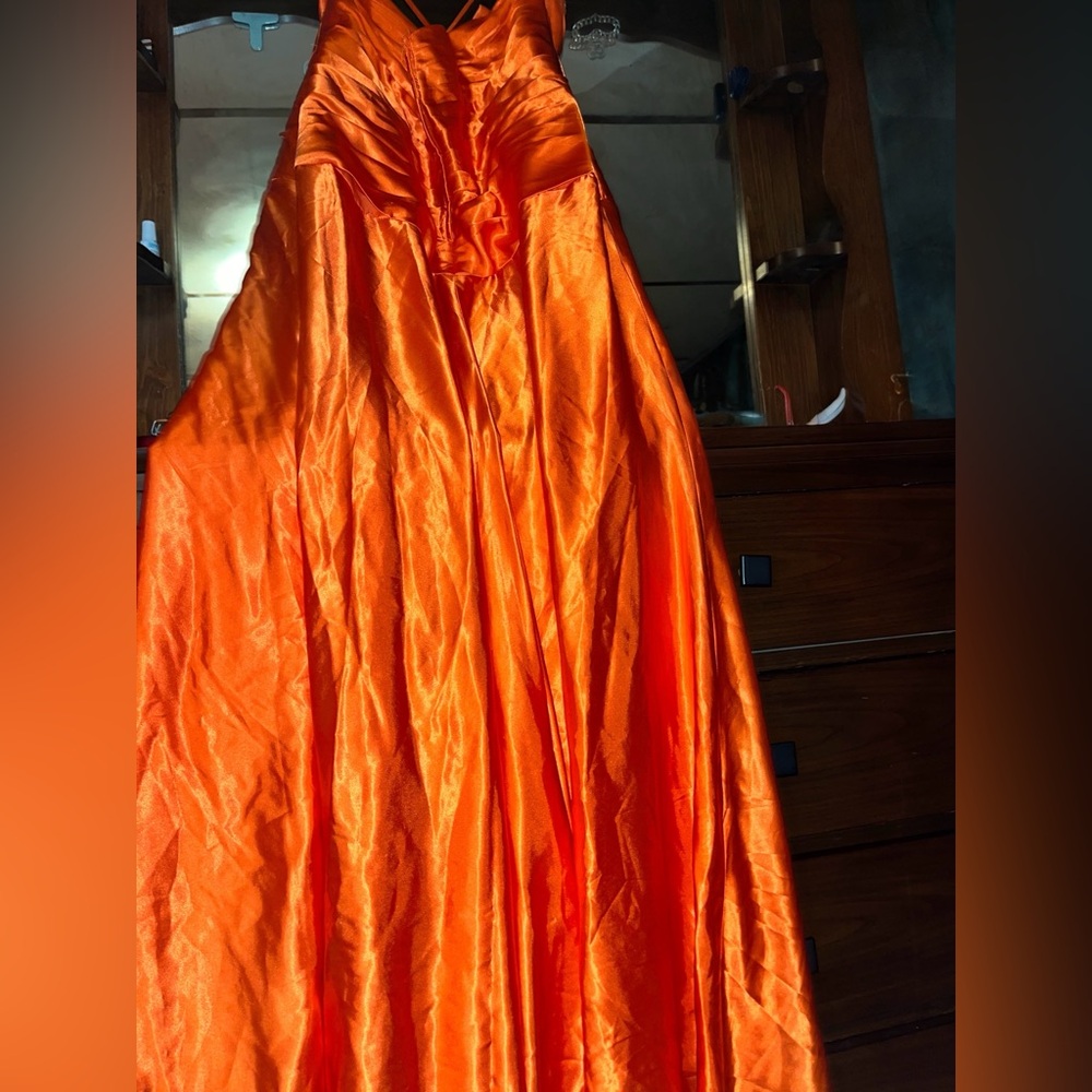 Prom dress - Picture 14 of 16